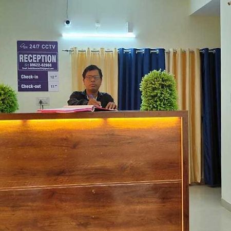 Hotel O Pop Hotel Blue Star Bhilai Exteriör bild