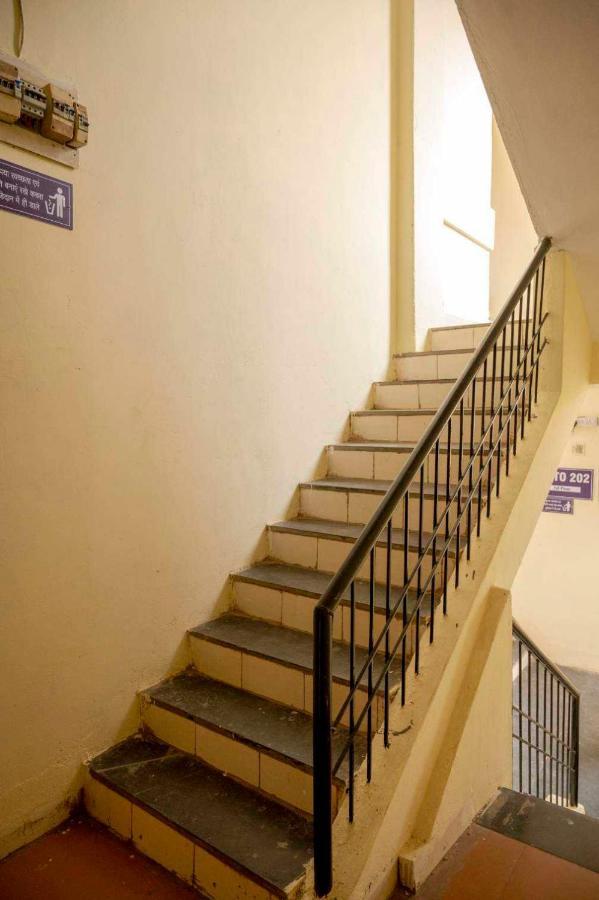 Hotel O Pop Hotel Blue Star Bhilai Exteriör bild