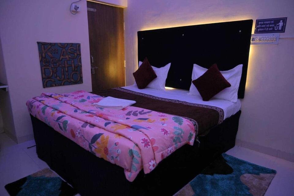 Hotel O Pop Hotel Blue Star Bhilai Exteriör bild